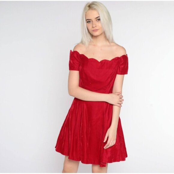 Vtg 80s Velvet Mini Dress Party Dress S/M‎ Red Off Shoulder Scalloped Fit Flare - Picture 1 of 15